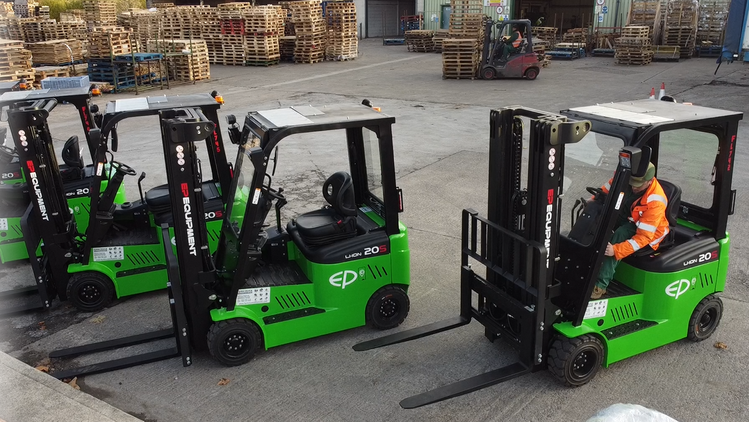 CPD20L1S Forklift Replacing Diesel Yard Trucks For Energy Efficient Lithium Power